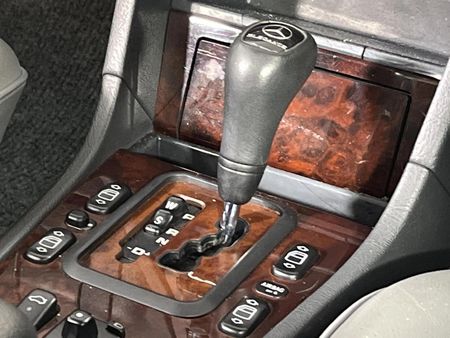 2000-Mercedes-Benz-C-Class-C-240-Elegance-Auto_11