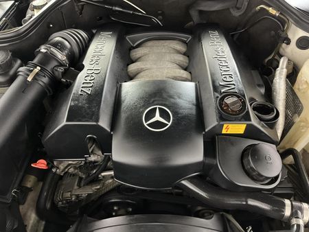 2000-Mercedes-Benz-C-Class-C-240-Elegance-Auto_13