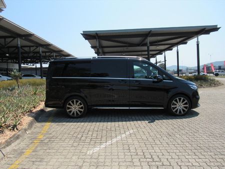 2026-Mercedes-Benz-V-Class-V300d-Exclusive_1