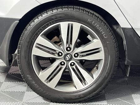 2015-Hyundai-ix35-R20-CRDi-GLS-Executive_18