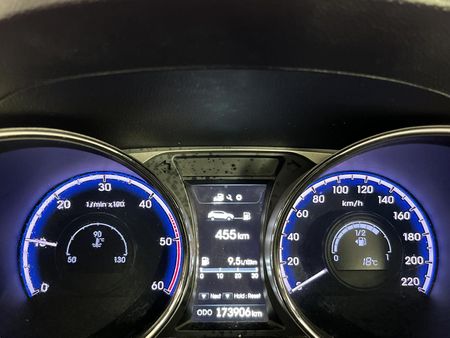 2015-Hyundai-ix35-R20-CRDi-GLS-Executive_7