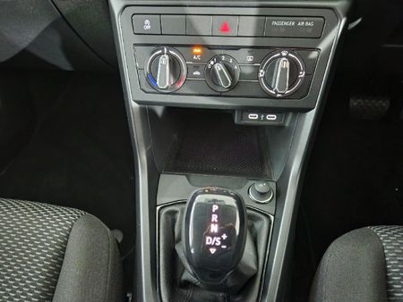 2026-Volkswagen-T-Cross-10-TSI-Auto_5