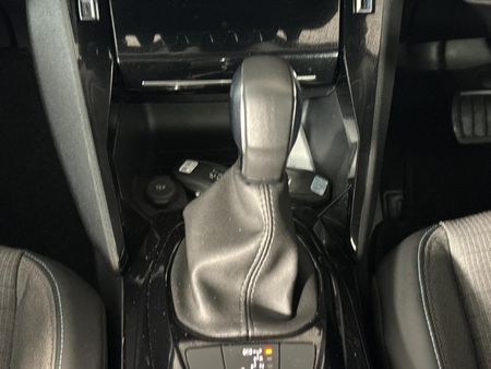 2024-Peugeot-2008-12T-Allure-Auto_11