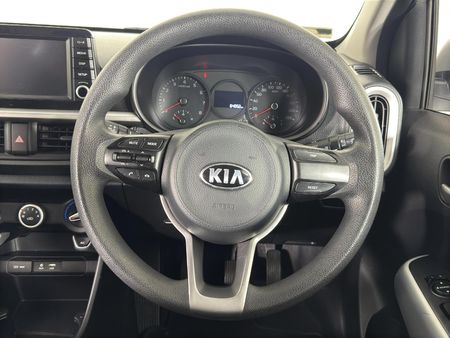 2020-Kia-Picanto-10-Street_12