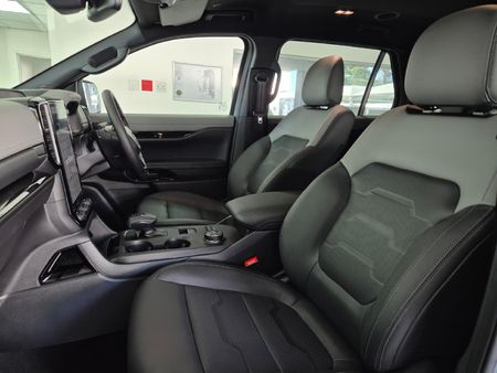 2026-Ford-Everest-30D-V6-Sport-AWD-Auto_5