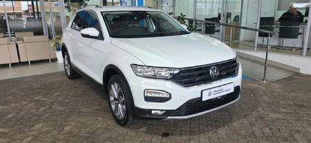 2022-Volkswagen-T-Roc-14-TSI-Design-Auto_0