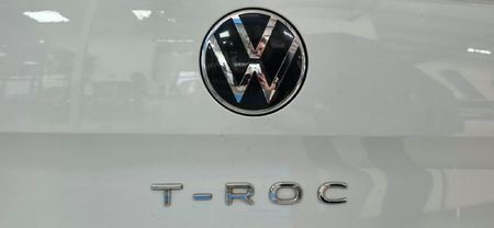 2022-Volkswagen-T-Roc-14-TSI-Design-Auto_10
