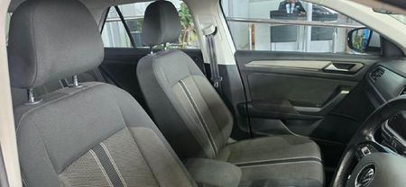 2022-Volkswagen-T-Roc-14-TSI-Design-Auto_20