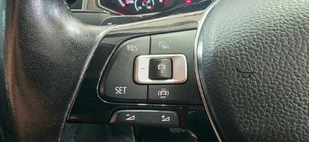 2022-Volkswagen-T-Roc-14-TSI-Design-Auto_22