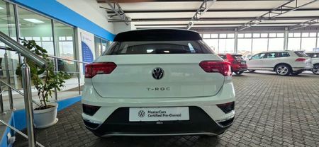 2022-Volkswagen-T-Roc-14-TSI-Design-Auto_4