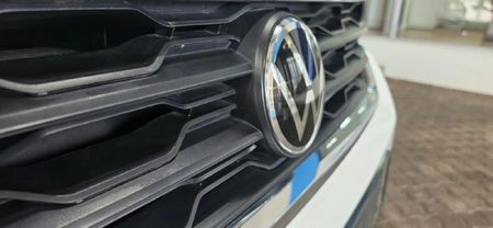 2022-Volkswagen-T-Roc-14-TSI-Design-Auto_5