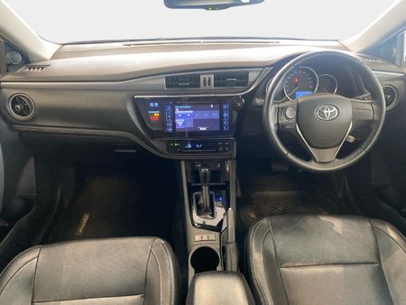 2021-Toyota-Corolla-18-XS-Auto_10