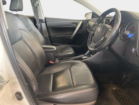 2021-Toyota-Corolla-18-XS-Auto_8
