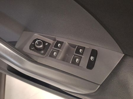2021-Volkswagen-T-Cross-10-TSI-Highline-Auto_23