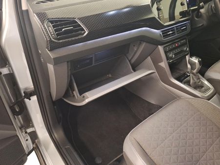 2021-Volkswagen-T-Cross-10-TSI-Highline-Auto_29