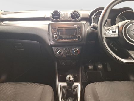 2021-Suzuki-Swift-12-GL_7