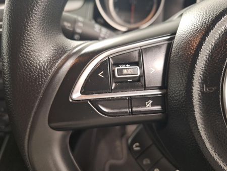 2021-Suzuki-Swift-12-GL_8