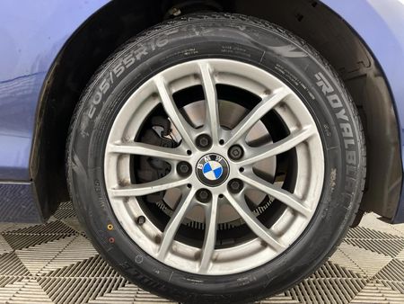 2017-BMW-1-Series-120i-5-dr-Auto_17
