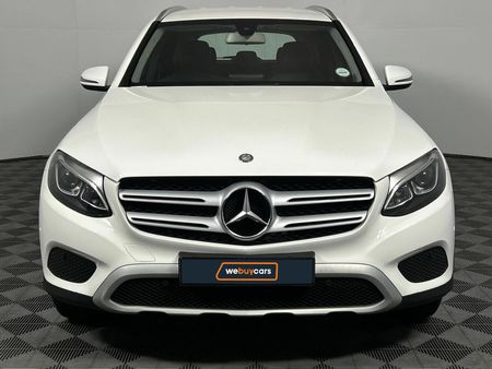 2017-Mercedes-Benz-GLC-250d_1