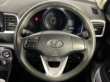 2020-Hyundai-Venue-10-TGDI-Motion_9