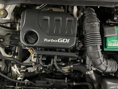 2020-Hyundai-Venue-10-TGDI-Motion_10