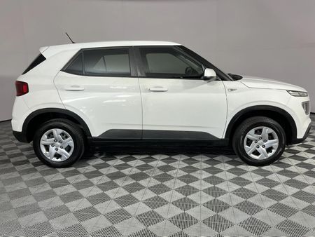 2020-Hyundai-Venue-10-TGDI-Motion_3