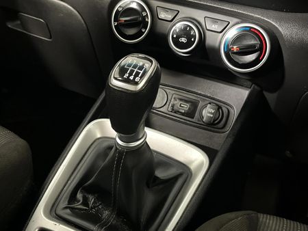 2020-Hyundai-Venue-10-TGDI-Motion_7