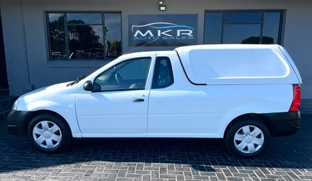 2020-Nissan-NP200-16-AC-Safety-Pack_18