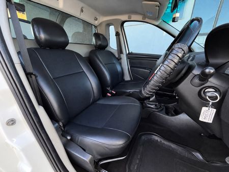 2020-Nissan-NP200-16-AC-Safety-Pack_27