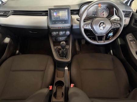 2023-Renault-Clio-V-10T-Life_9
