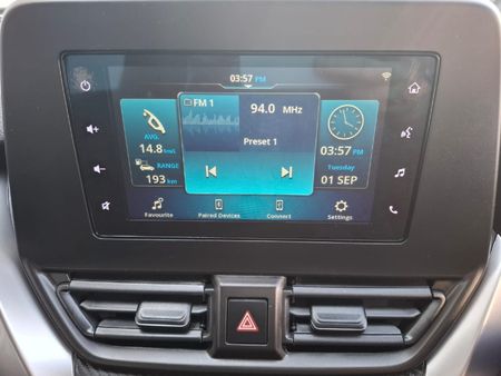 2025-Suzuki-Fronx-15-GL-Auto_15