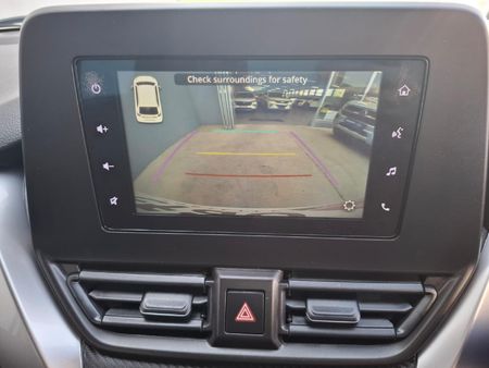 2025-Suzuki-Fronx-15-GL-Auto_16