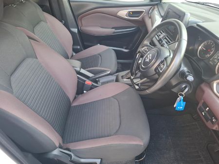 2025-Suzuki-Fronx-15-GL-Auto_8