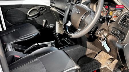 2026-Mahindra-Pik-Up-22-mHawk-S4-Single-Cab_8