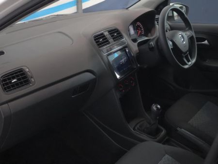 2026-Volkswagen-Polo-Vivo-14-Life_16