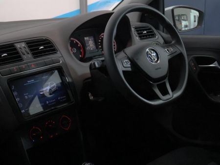 2026-Volkswagen-Polo-Vivo-14-Life_19