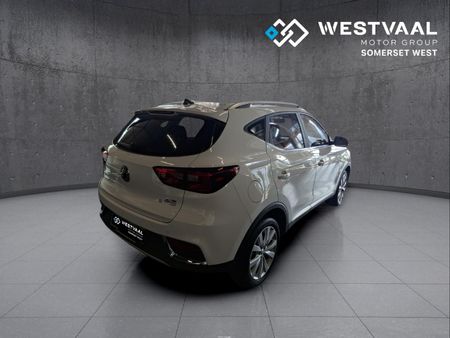 2026-MG-ZS-15-Com-Auto_6