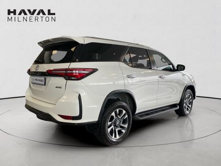 2025-Toyota-Fortuner-28-GD-6-4x4-Auto_3