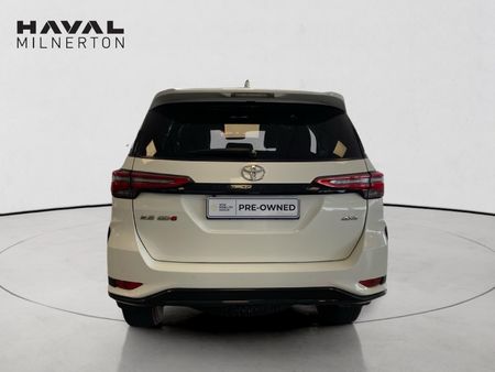 2025-Toyota-Fortuner-28-GD-6-4x4-Auto_4