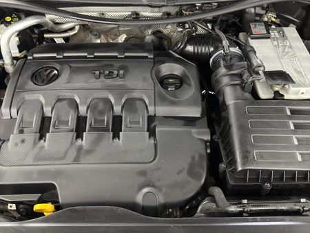 2017-Volkswagen-Tiguan-20-TDI-Comfortline-4Motion-Auto_14
