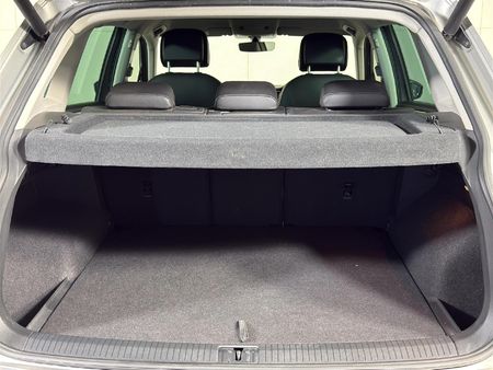 2017-Volkswagen-Tiguan-20-TDI-Comfortline-4Motion-Auto_15