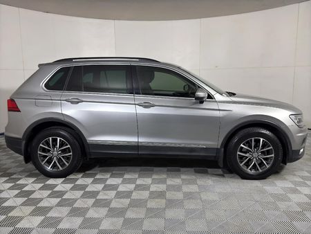 2017-Volkswagen-Tiguan-20-TDI-Comfortline-4Motion-Auto_3