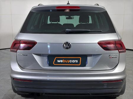 2017-Volkswagen-Tiguan-20-TDI-Comfortline-4Motion-Auto_4