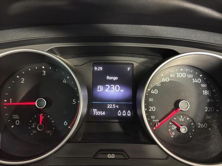 2017-Volkswagen-Tiguan-20-TDI-Comfortline-4Motion-Auto_7