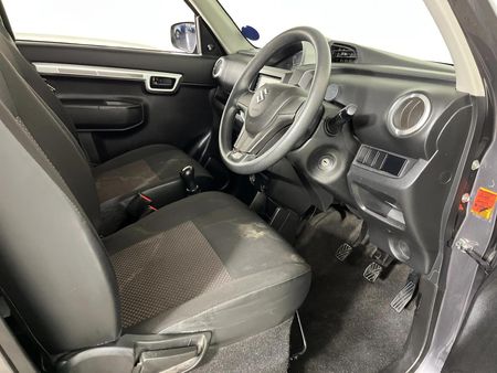 2020-Suzuki-S-Presso-10-S-Edition_10