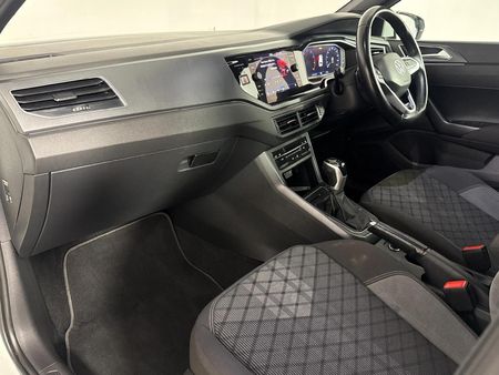 2022-Volkswagen-Polo-10-TSI-R-Line-Auto_9