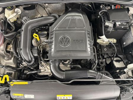 2022-Volkswagen-Polo-10-TSI-R-Line-Auto_13