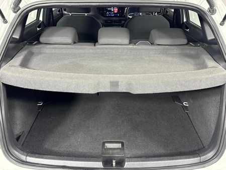 2022-Volkswagen-Polo-10-TSI-R-Line-Auto_14