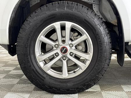 2023-Isuzu-D-Max-19-DDI-HR-LS-Auto-Double-Cab_16