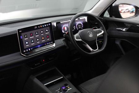 2026-Volkswagen-Tiguan-14-TSI-DSG-Auto-110kW_10